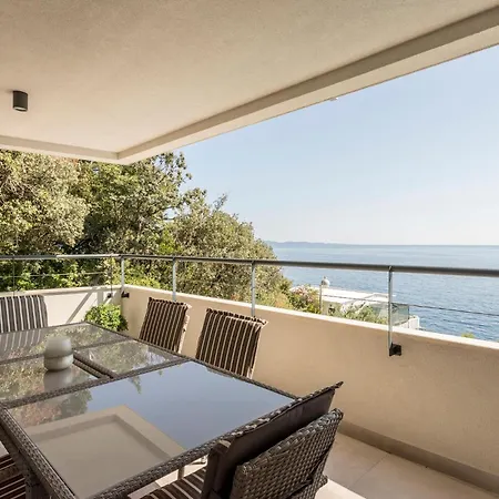 Apartment Gorgeous In Dingac With Swimming Pool *