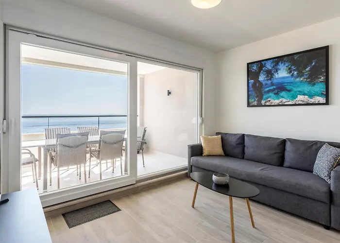 公寓 Cozy In Dingac With House Sea View