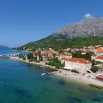 Apartment Cozy In Dingac With House Sea View
