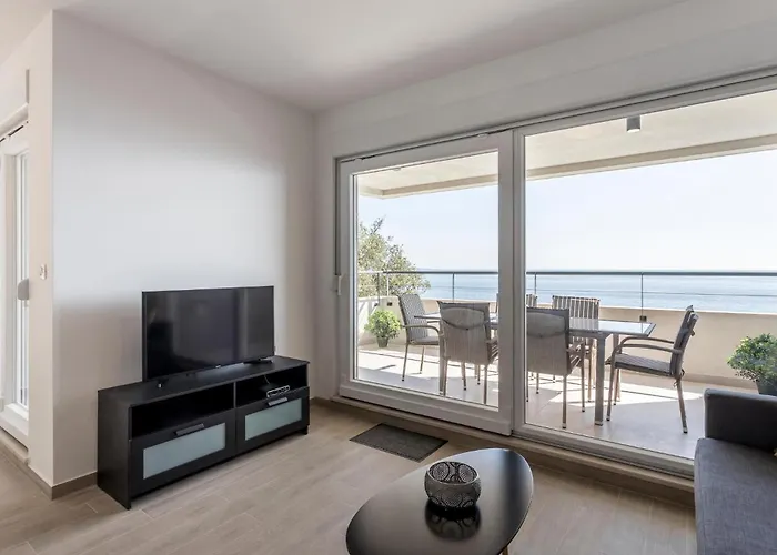 아파트 Cozy In Dingac With House Sea View Gornji Dingač